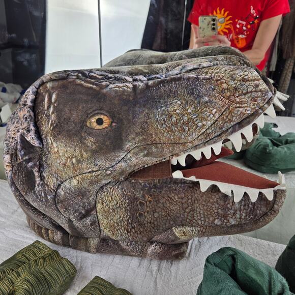 Jurassic World EUC Dinosaur Oversized Halloween costume T-Rex set mask Unisex - Picture 3 of 17